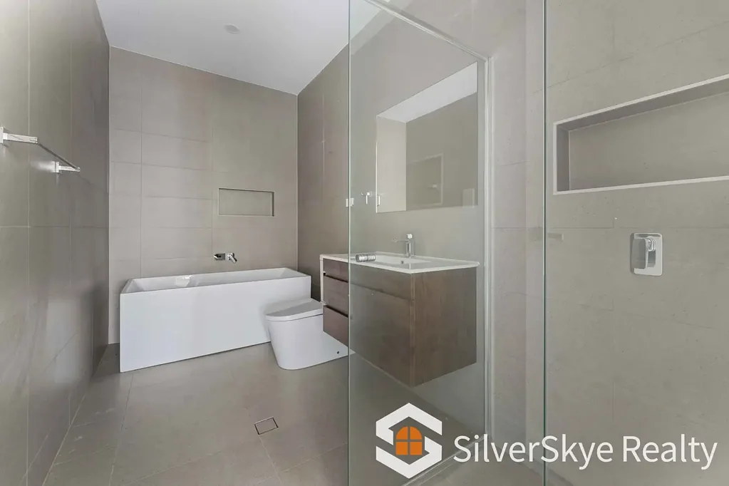 Box Hill 4 Bedroom Spacious Brand New 5 Bedroom Home! (Dual Key Potential)