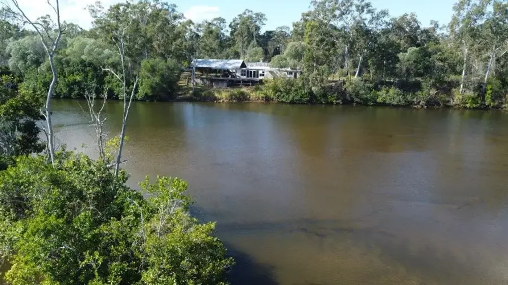 Baffle Creek PRIME CREEKFRONT OPPORTUNITY IN THE HEART OF BAFFLE CREEK - TWO TITLES, ENDLESS POTENTIAL