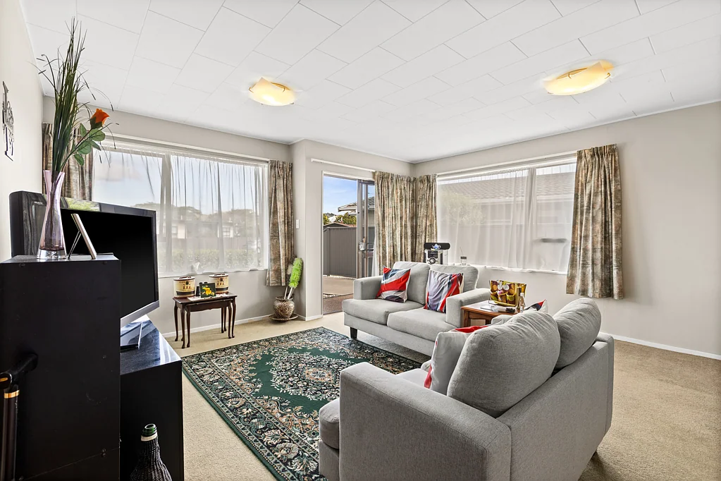 Taradale 3ห้องนอน Already Packing - Owners Motivated to Sell!
