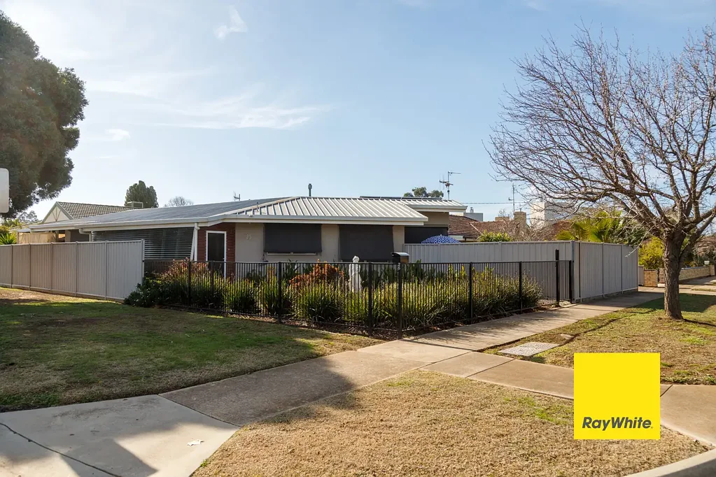 Tatura 3 Bedroom Impressive Central Opportunity