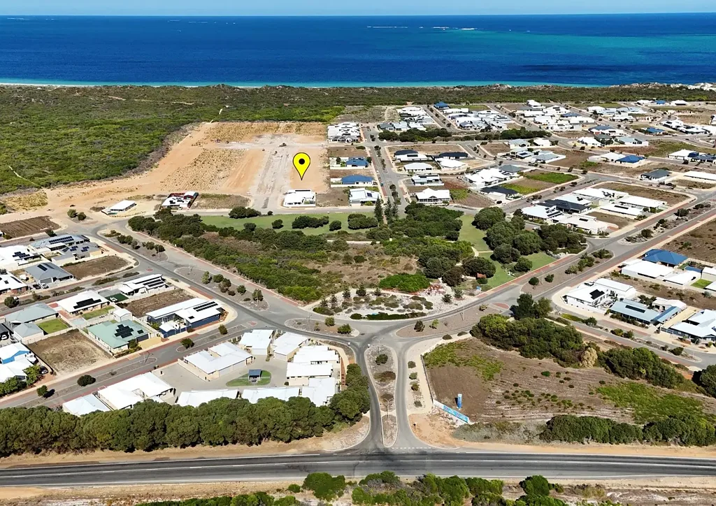 865 Clifton Avenue, Jurien Bay, WA 6516