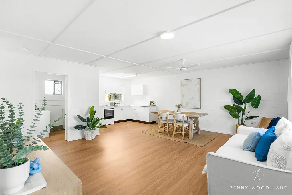 North Mackay 2 Slaapkamer Renovated | Central Location | Vacant Possession