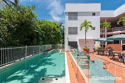 5/15-17 Garrick Street (BEACH TERRACES), Port Douglas