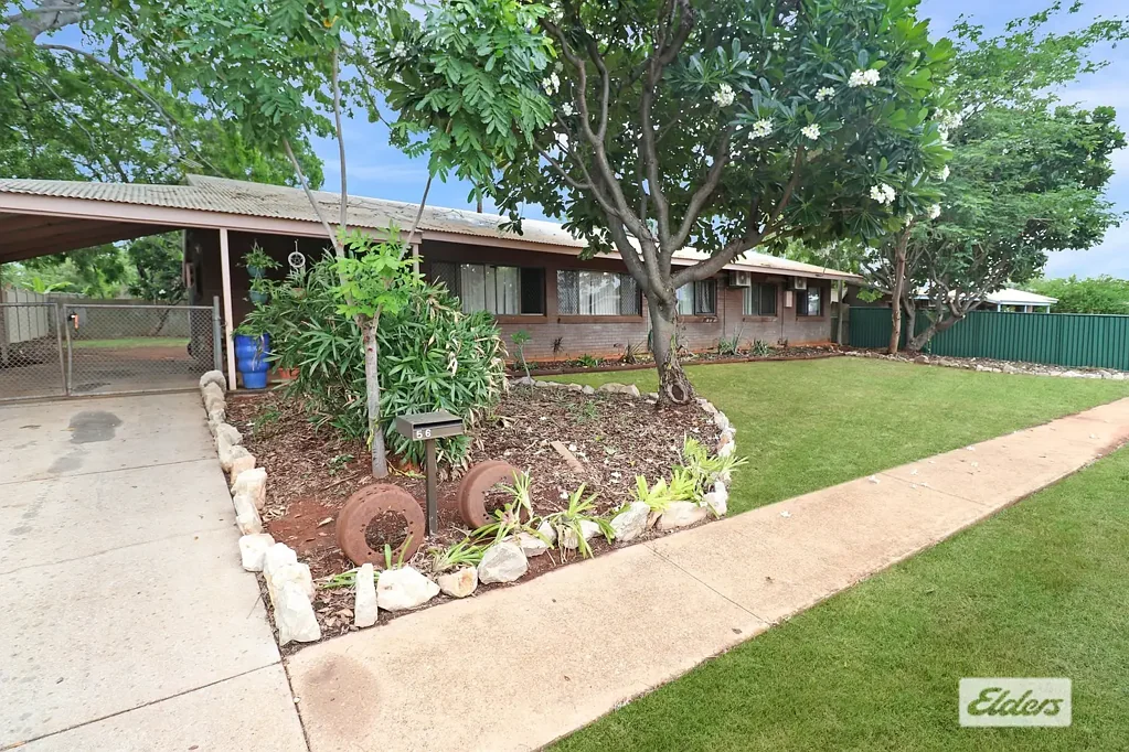 Katherine 5房  Spacious 5 Bedroom home set high and dry with room to move!!