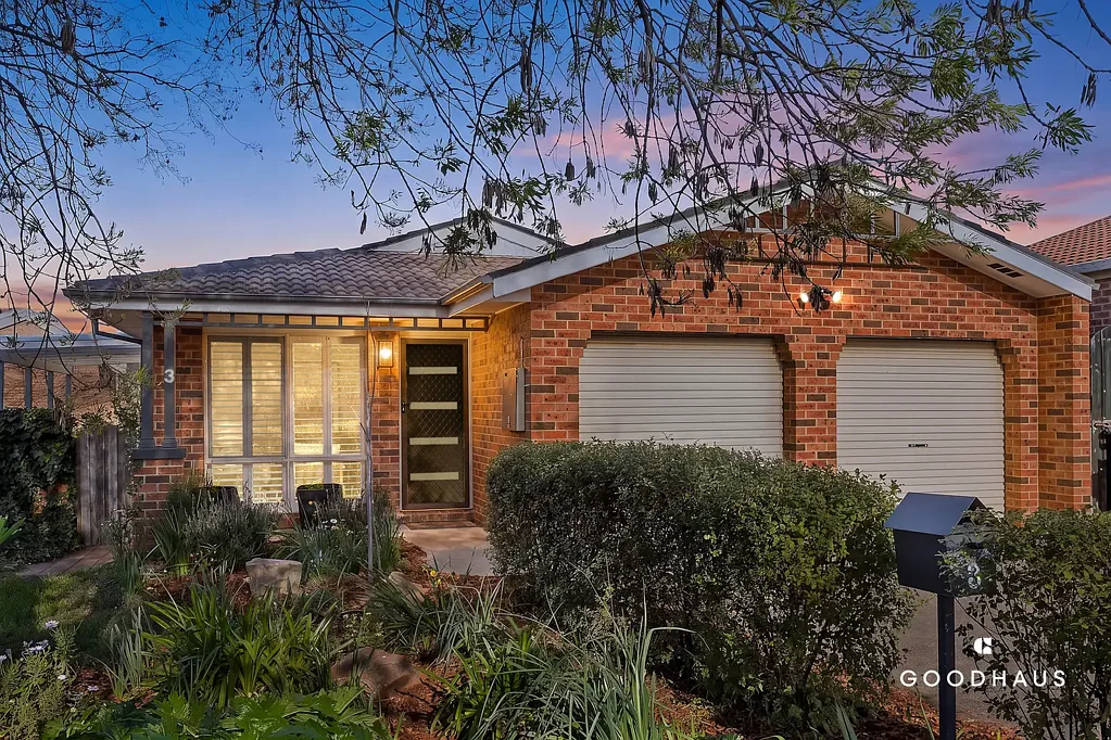 Ngunnawal 3房  Single-Level Living With An Impressive Outdoor Space