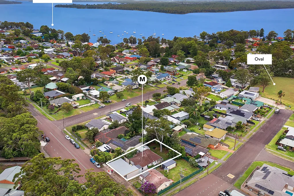 50-52 Vales Road, Mannering Park, NSW 2259