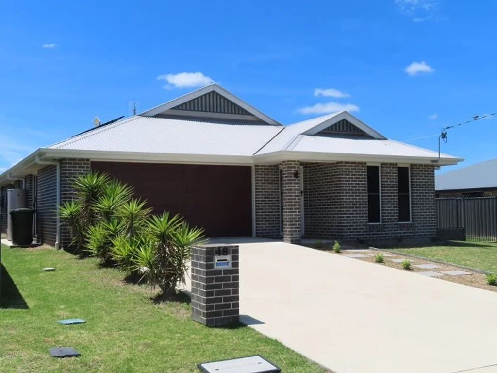 48 Amosfield Road, Stanthorpe, QLD 4380