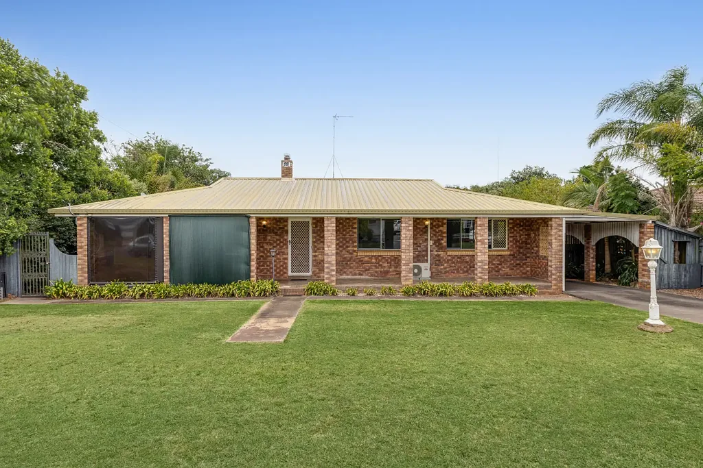 11 Gunn Street, Kearneys Spring, QLD 4350