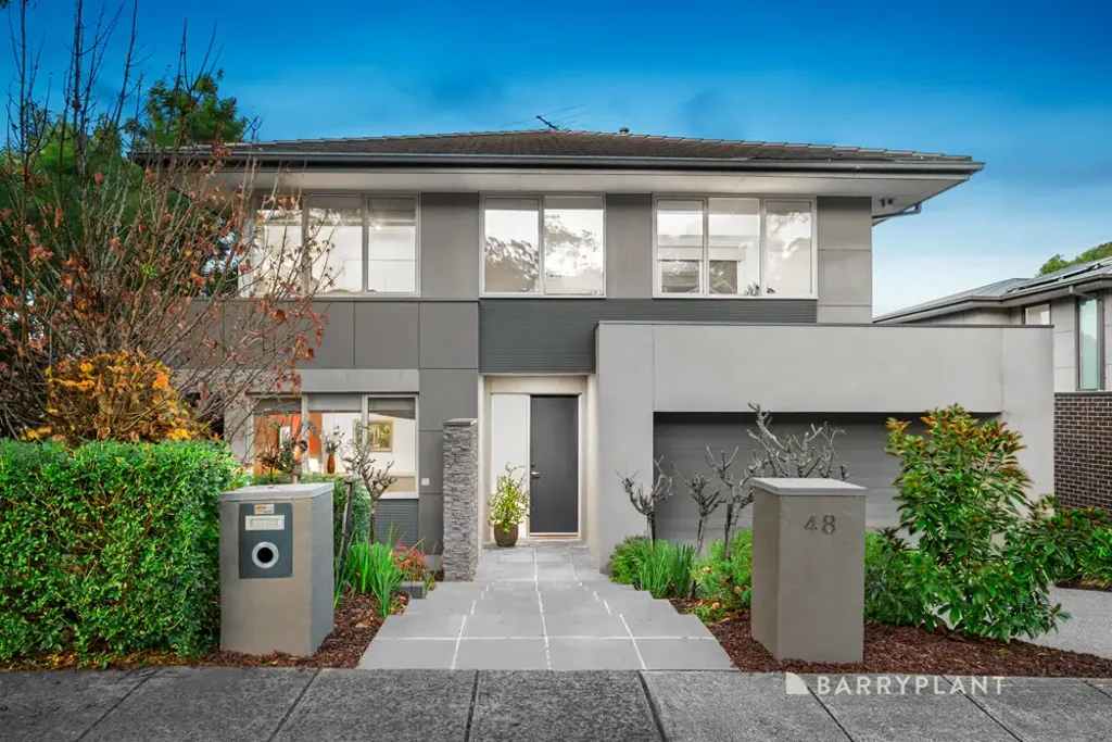 Macleod 4બેડરૂમ Impeccable Family Living in a Leafy Locale