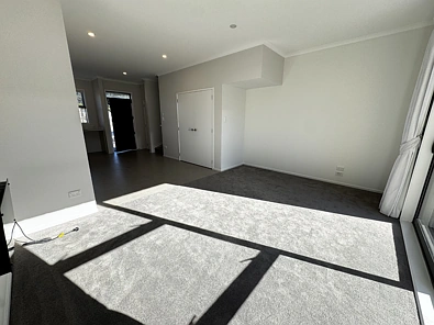 Modern Living in a Prime Location – 2-Bedroom Townhouse