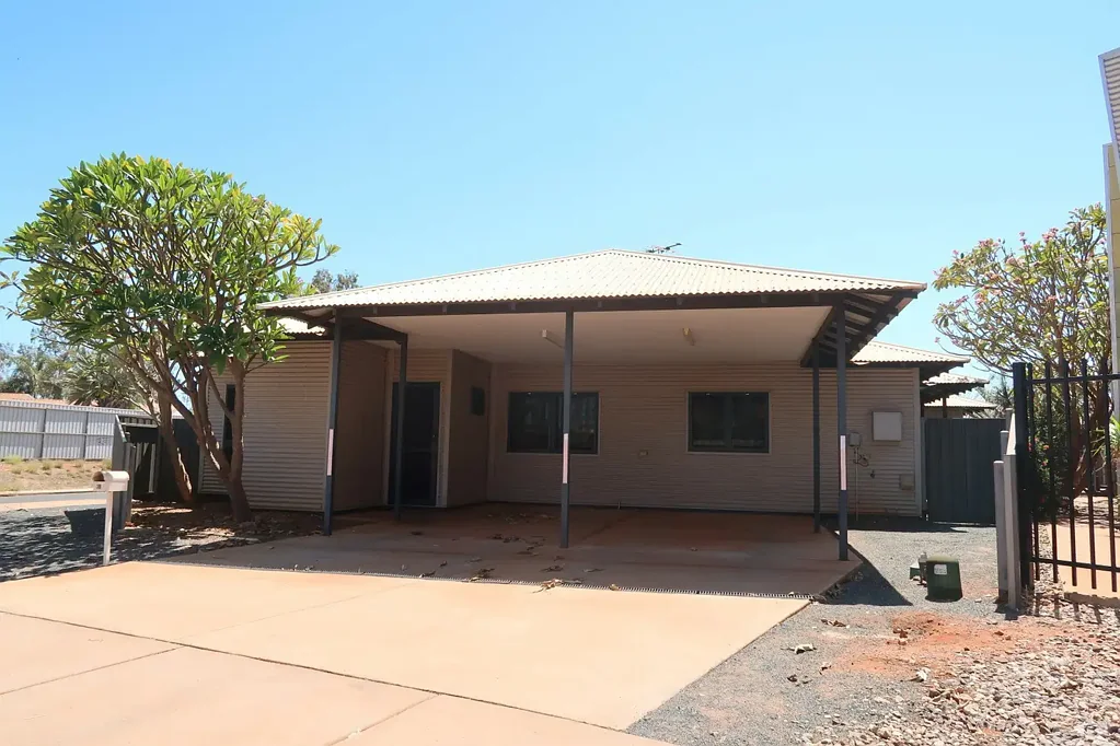 Modern 4 Bedroom in Quiet Cul-de-Sac