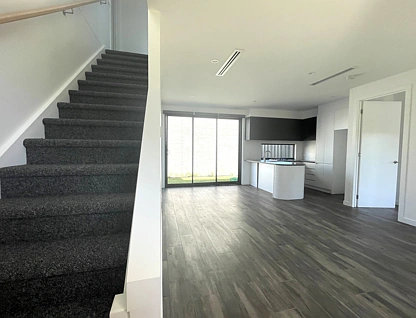 1/62 Whitelaw Street, Reservoir, North Melbourne, 3 Kuwarto, 3 Banyo, Townhouse