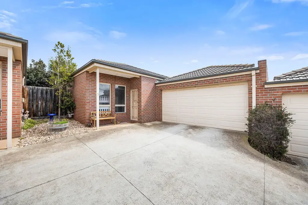 Maddingley 3ਬੈੱਡਰੂਮ Spacious & Secure 3-Bedroom Unit in Sought-After Maddingley