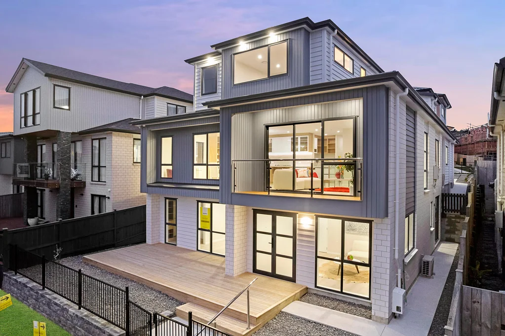 Flat Bush 9 Slaapkamer Stunning, Spacious, Luxurious