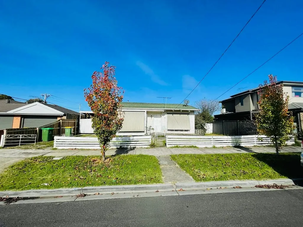 Braybrook 3ਬੈੱਡਰੂਮ Exceptional development opportunity for three townhouses (STCA)!