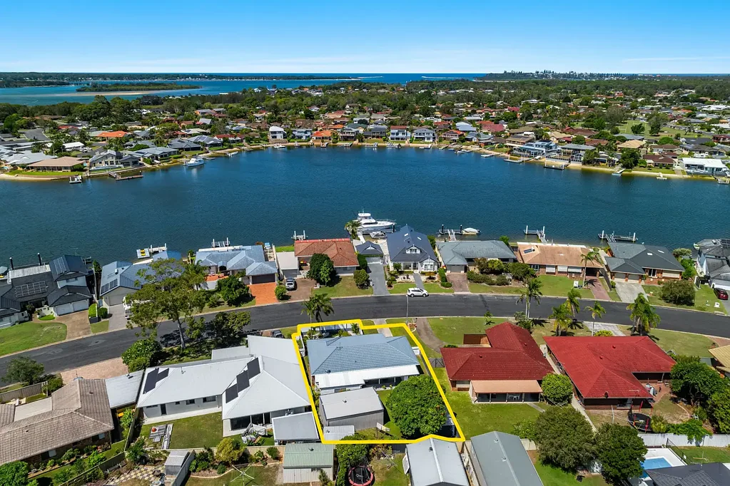 17 Acacia Circuit, Yamba, NSW 2464
