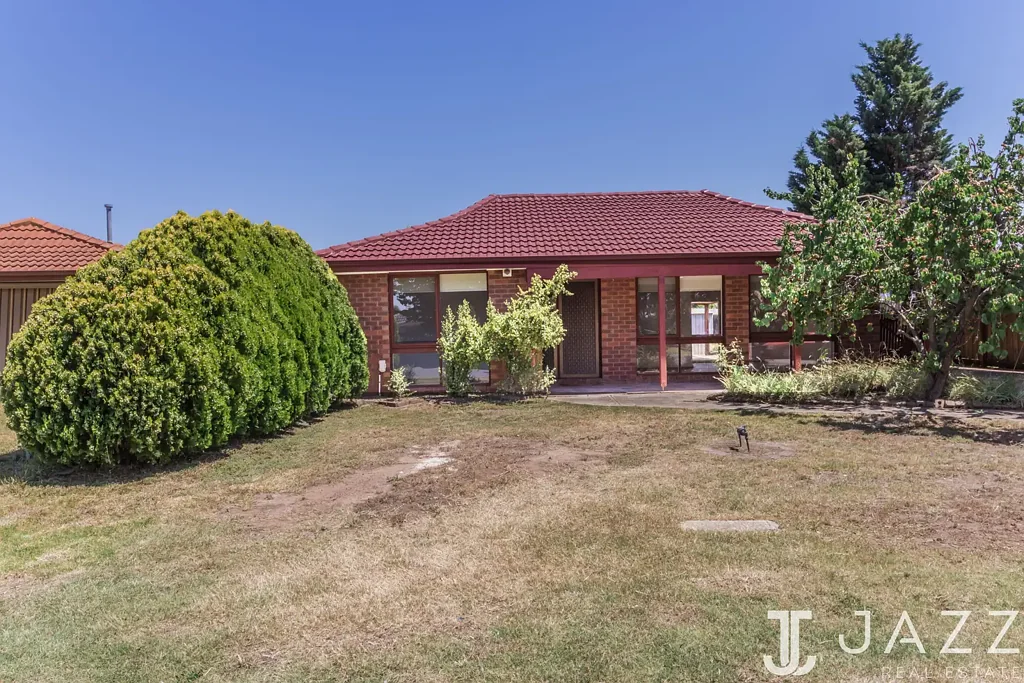 Cambridge School Zone, Close To Werribee Plaza!!