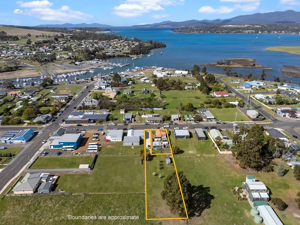 Triabunna 3ਬੈੱਡਰੂਮ Two Titles - Endless Opportunity in the Heart of Triabunna