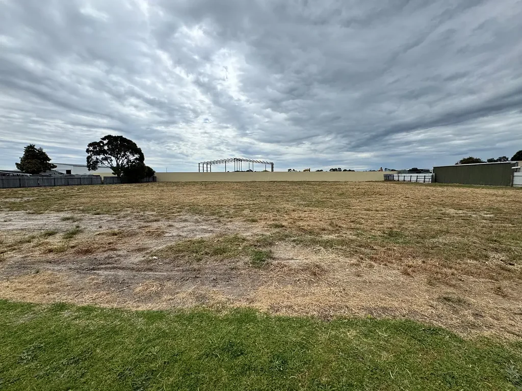 Naracoorte 3 Titles - 1 Price - Total Land Size 4,080m2