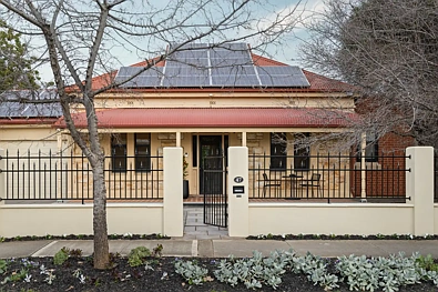 Mile End 4Zimmer Where Timeless Character Meets Modern Luxury.