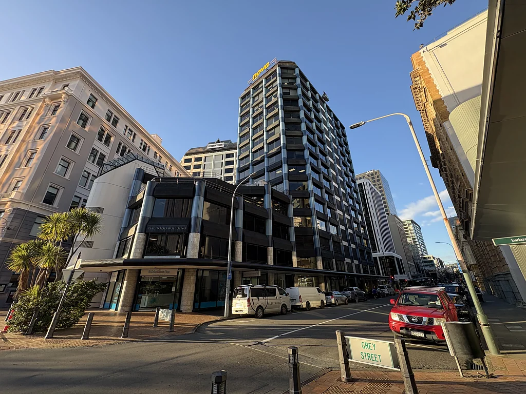 Wellington Central Lucky 13 | 586sqm Sublease | Harbour Views