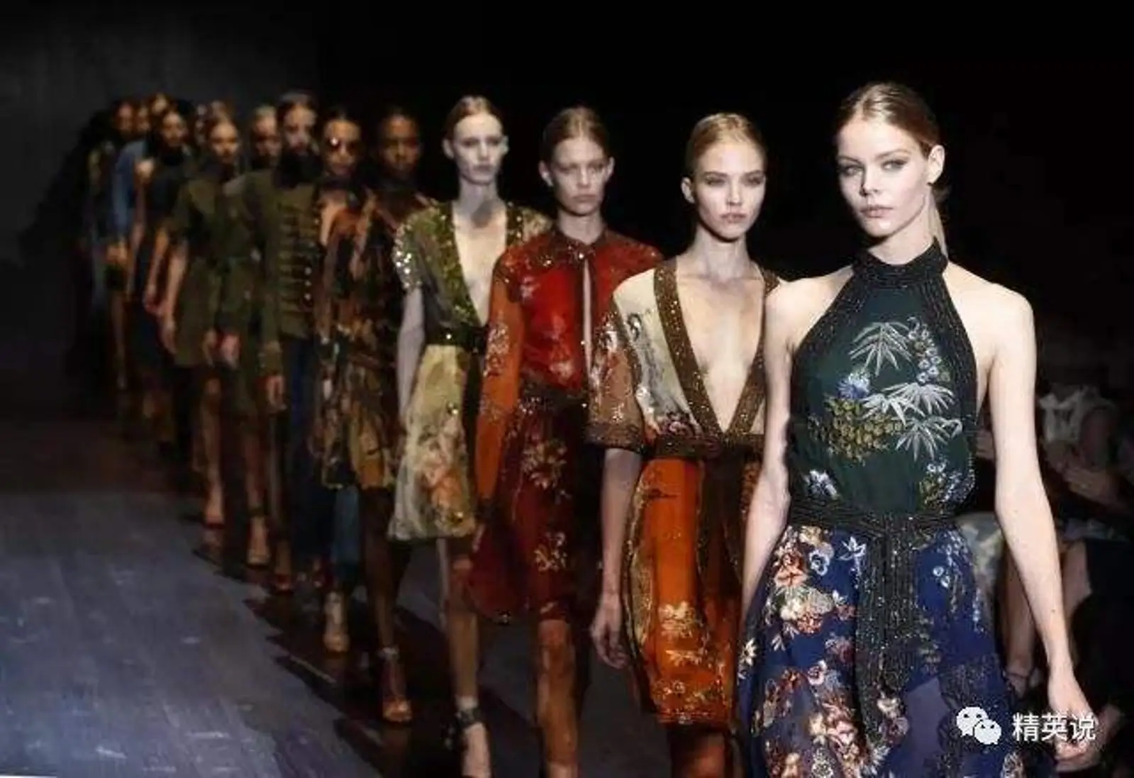 Gucci、Prada绝不会告诉你的秘密:你背的那个3万块的包是温州人制造
