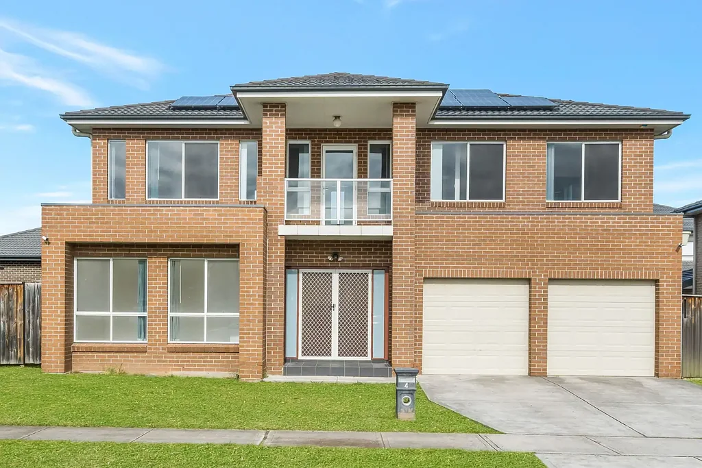 Spacious Family Living in a Prime Edmondson Park Location