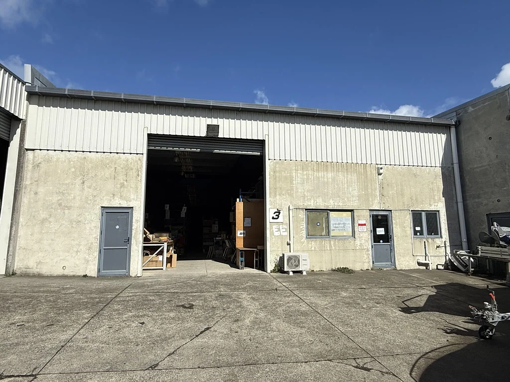 Wiri Heavy industrial | tilt slab warehouse
