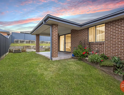 27 Arrowfield Street, Cliftleigh, NSW 2321, 3部屋, 2バスルーム, House