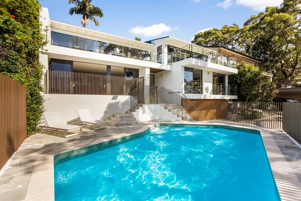 Mosman 5غرفة نوم Exclusive Family Home with Harbour views
