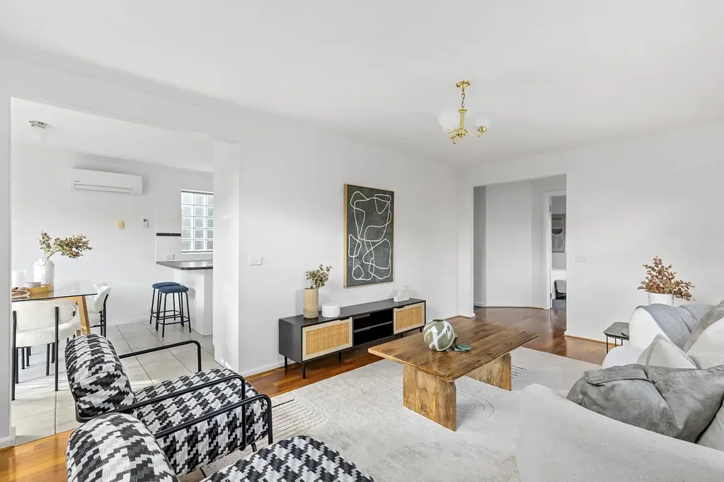 Viewbank 2બેડરૂમ Light-Filled, Low-Maintenance Living