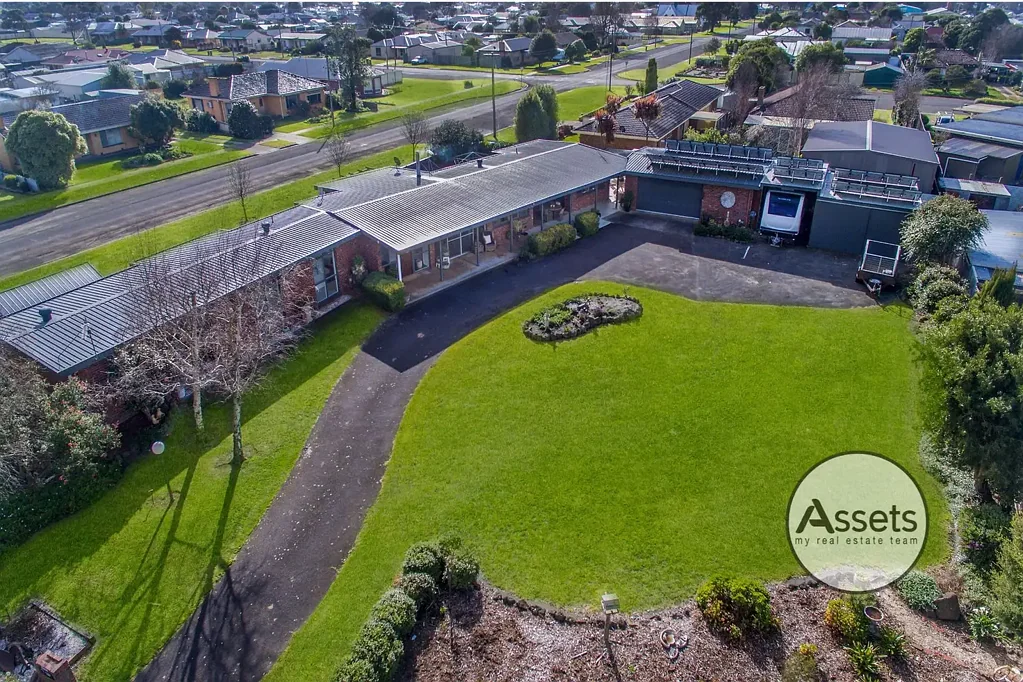 Heywood 5 Bedroom Timeless Design & Endless Space