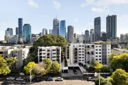 15/161 Main Street, Kangaroo Point