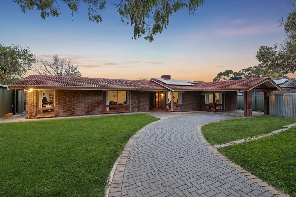 3 Panalatinga Road, Reynella East, SA 5161