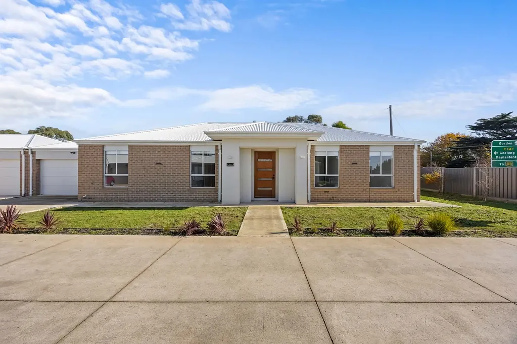 Ballan 4Kwarto Contemporary Family Living With Premium Finishes In The Heart Of Ballan.