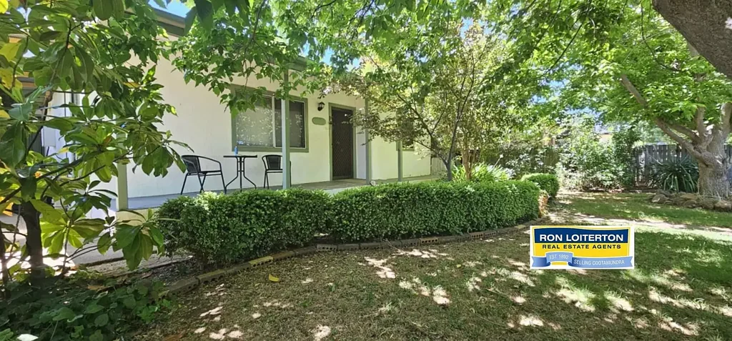Cootamundra 2 Bedroom SHADY COTTAGE RETREAT
