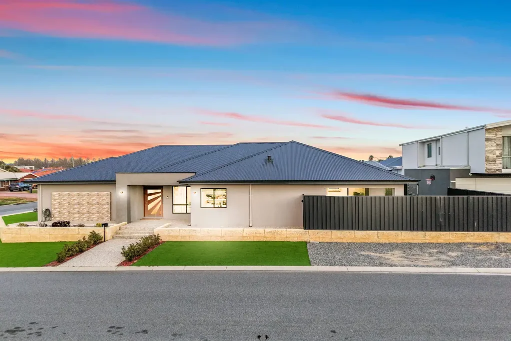 Canning Vale 4房  A Modern, Stylish Home Designed for Easy Living