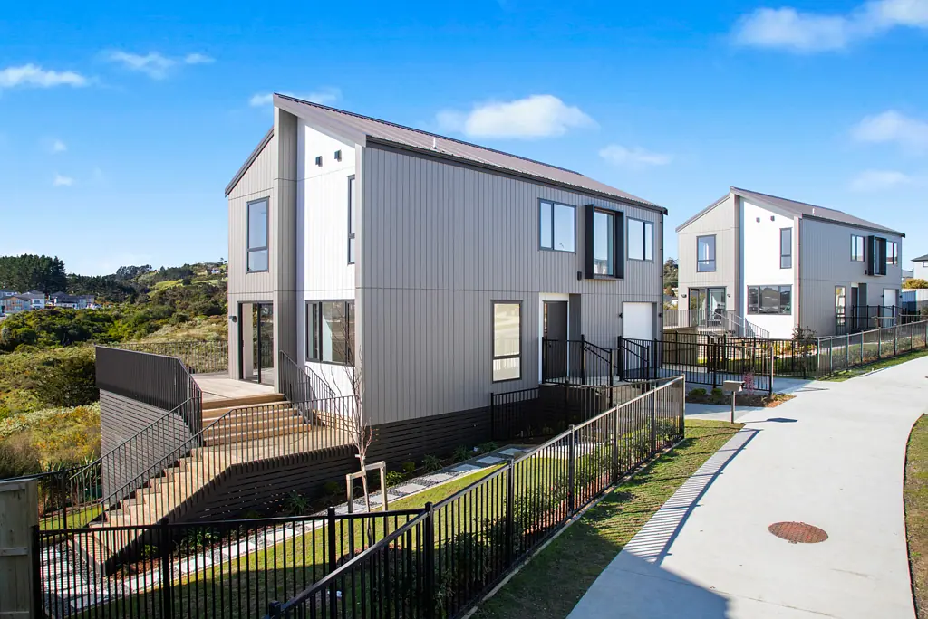 Flat Bush 4બેડરૂમ Last Home with Prime Views!