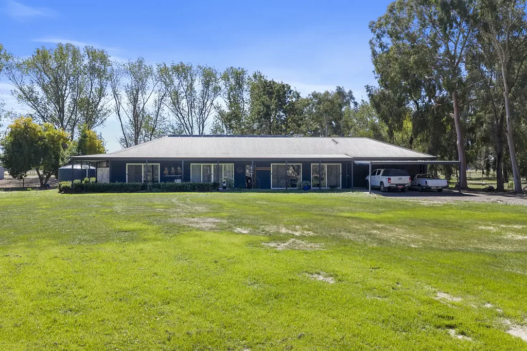 Warrenbayne 4 Slaapkamer Exceptional Equestrian Property in the Heart of North East Victoria