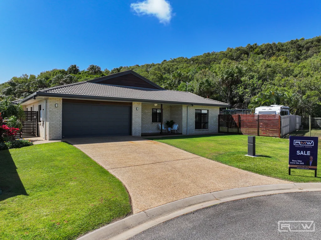 5 Tuckeroo Place, Mulambin, QLD 4703