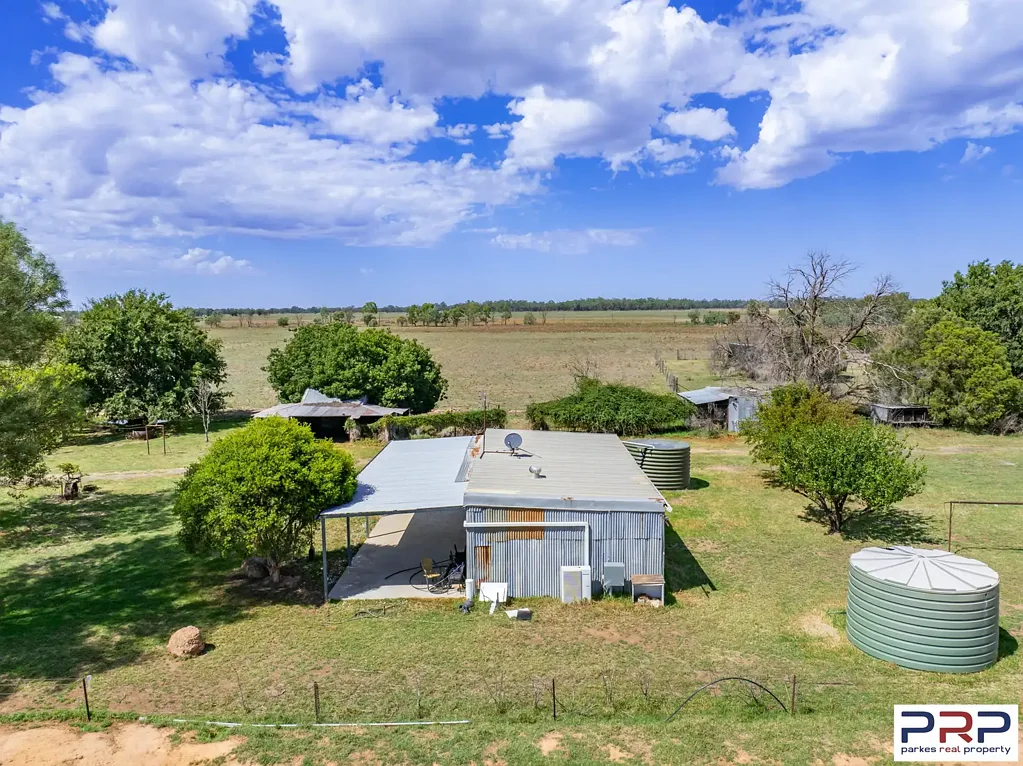Warroo 4159 Lachlan Valley Way, Waroo
