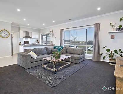 9 Highvale Rise, Warragul, VIC 3820, 3 ਕਮਰੇ, 2 ਬਾਥਰੂਮ, House