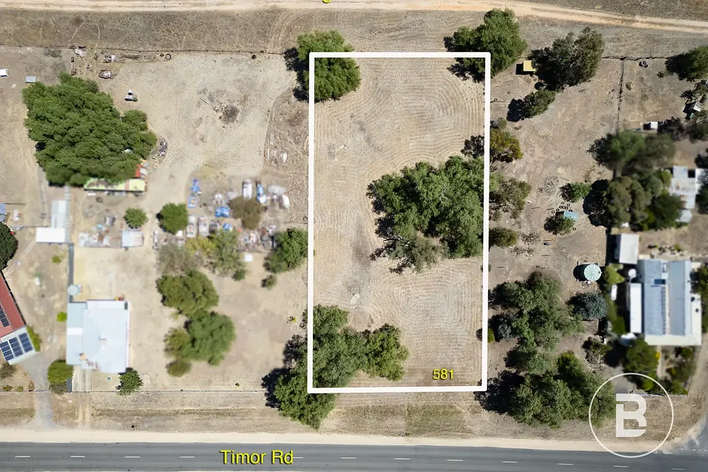Bowenvale Large block - perhaps your next address?