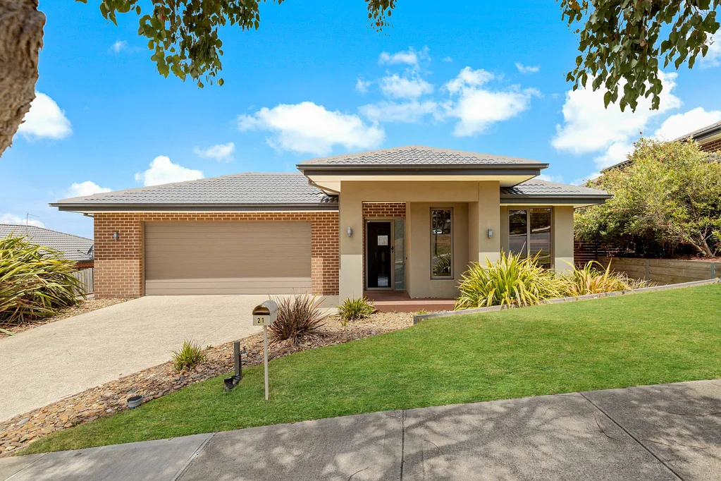 21 Barwick Road, Sunbury, VIC 3429