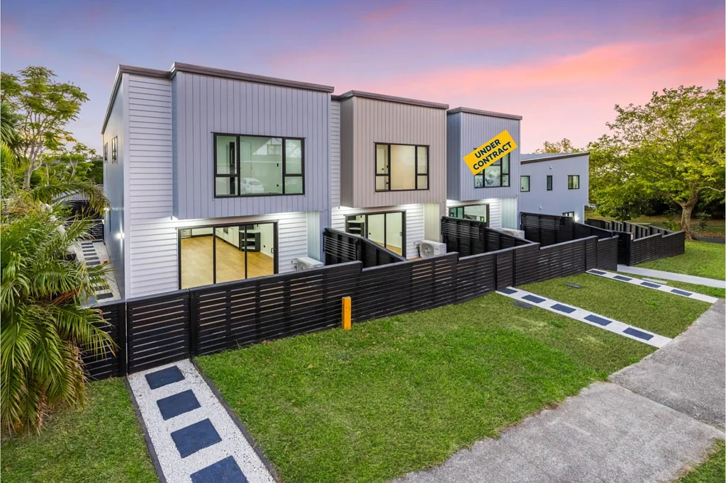 5 /1 Photinia Place, Botany Downs, Manukau City, Auckland