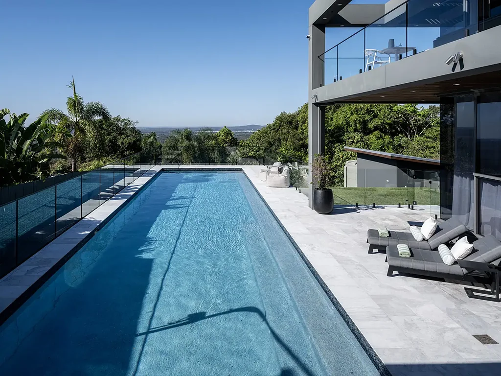 Buderim 4Zimmer Luxury Coastal Living — Architecturally Designed, Meticulously Crafted