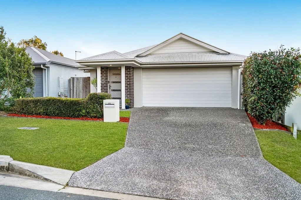 Bellbird Park 4Zimmer Modern Comfort in Prime Bellbird Park Location!