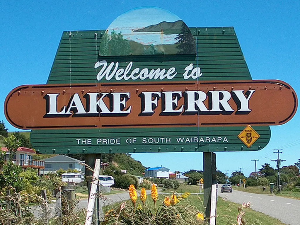 Lake Ferry An Elevated Section to Build Your Dream on