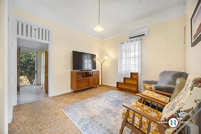 15 Second Avenue, Sandgate, QLD 4017, 2 Bedrooms, 1 Bathrooms, House