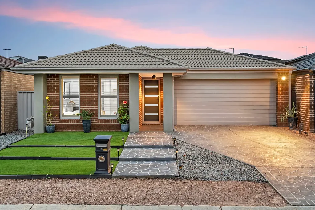19 Richie Circuit, Hillside, VIC 3037